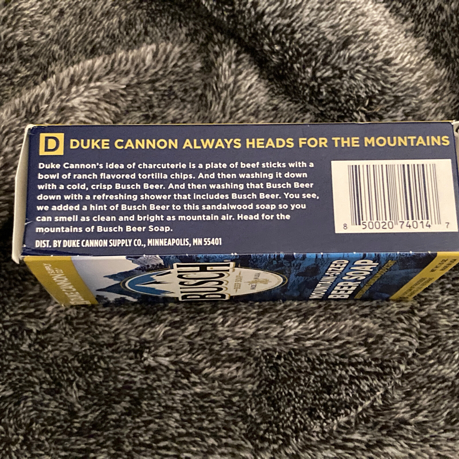 3)DUKE CANNON BUSCH BEER SOAP MOUNTAIN-SIZED SANDALWOOD SCENT 10OZ. BEN US VETS.