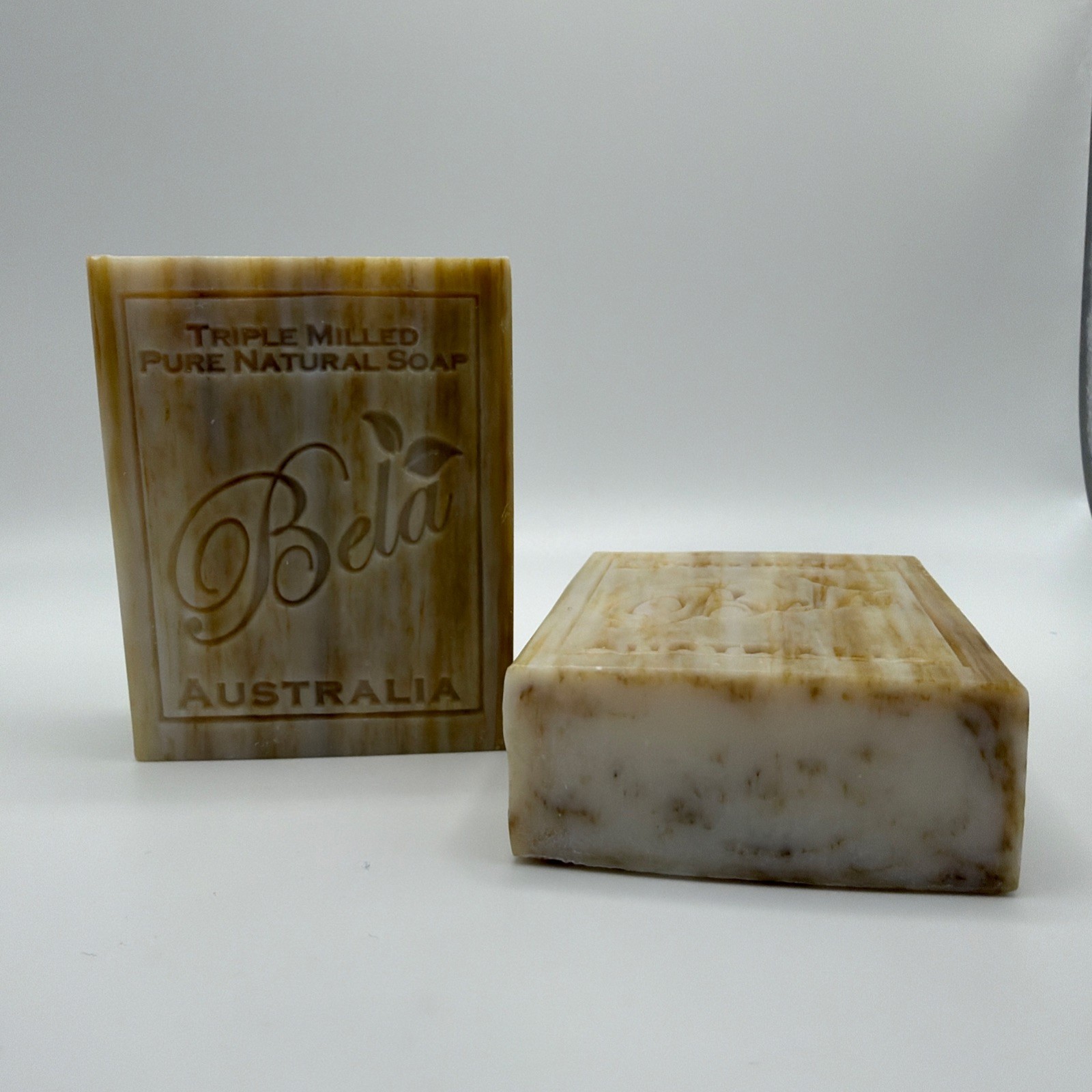 Bela Sandalwood Pure Natural Moisturizing Soaps 3.4oz 2 Bars Set Australia New