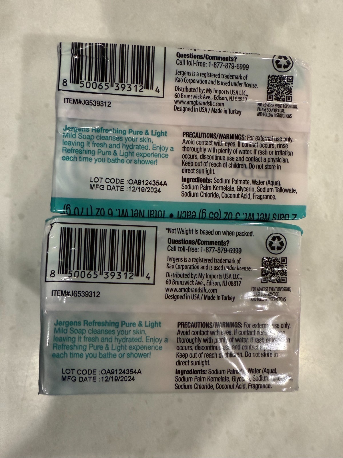 Jergens Mild Soap, Refreshing Pure And Light. 2 Pack, 4 Bars 3 Oz ea.