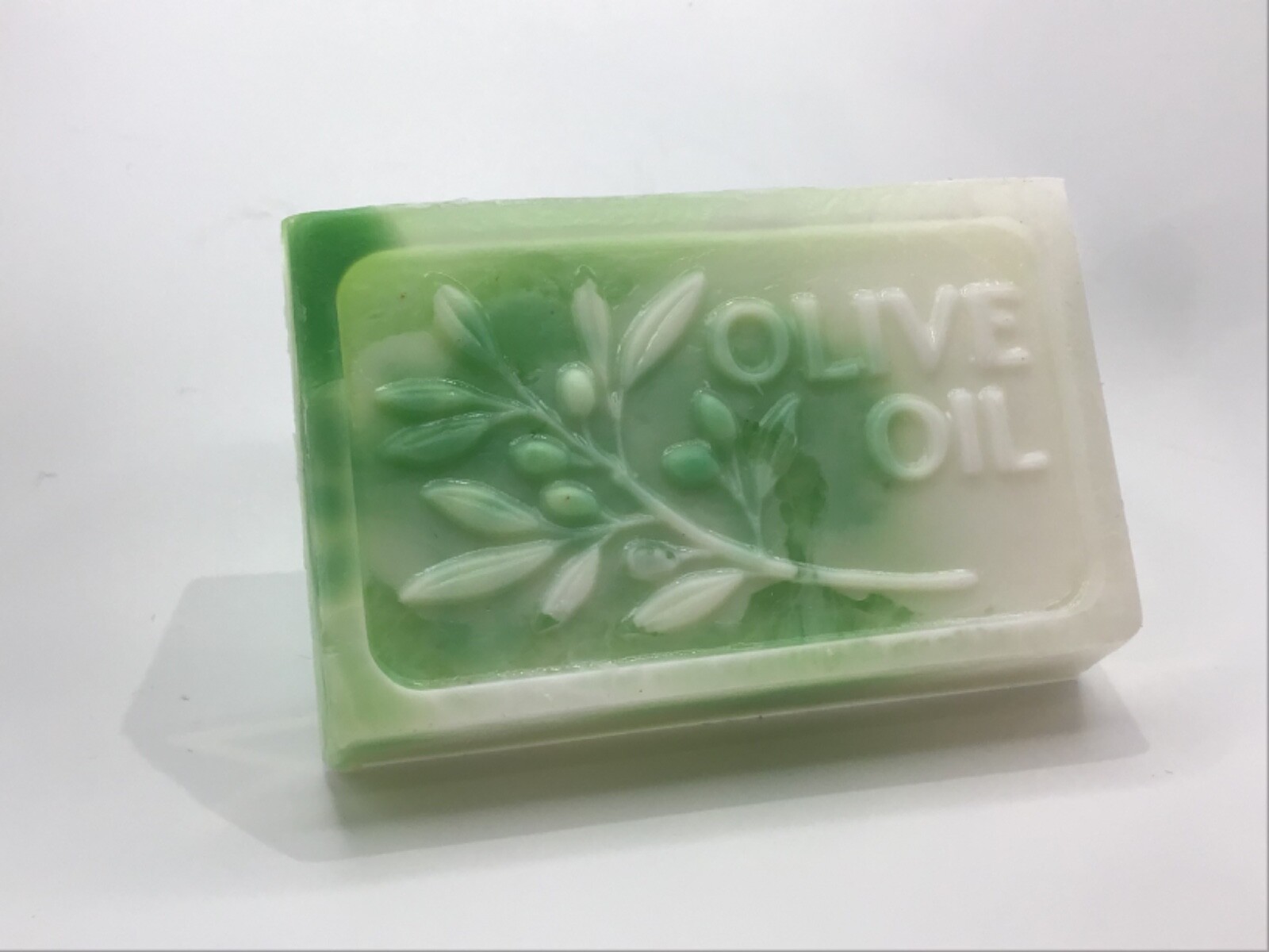 Handmade Soap 4 oz Bars Many Varieties patterns,Scent- Olive leaves, fresh grass