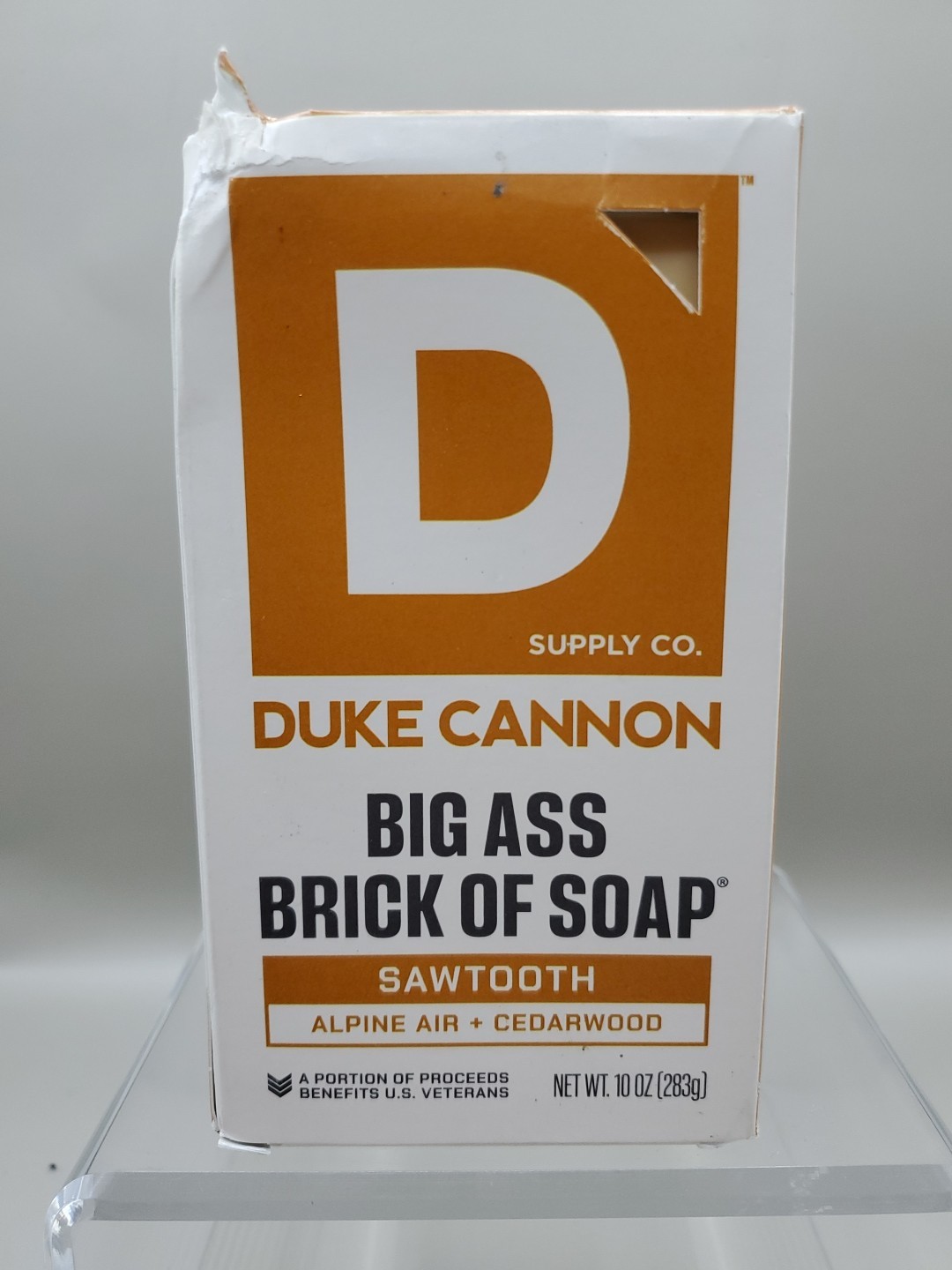 Duke Cannon Big Ass Brick Of Soap Sawtooth. Alpine Air and Cedarwood
