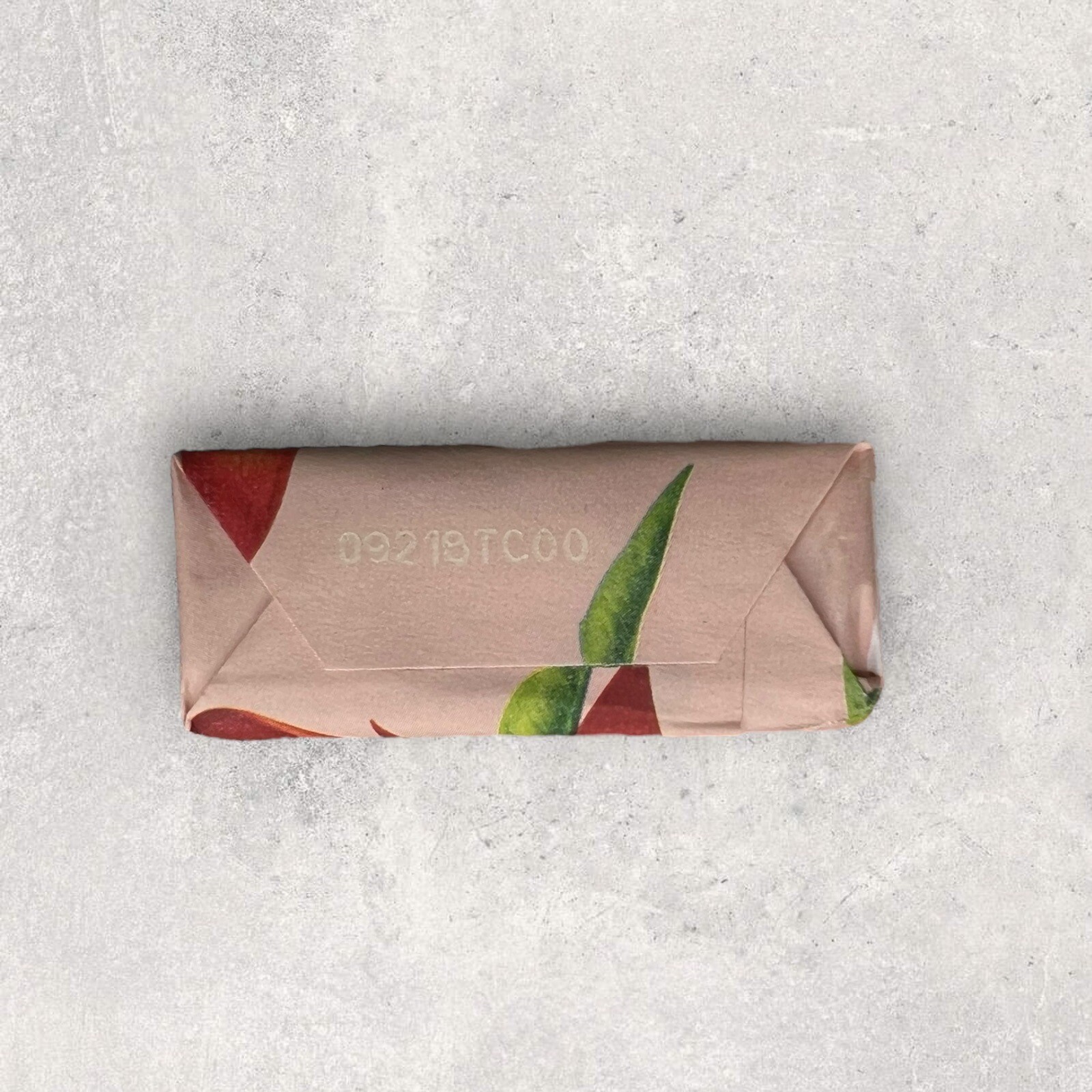 3 x Caress Botanicals Lotus & Red Clay Bar Soap 5 oz New