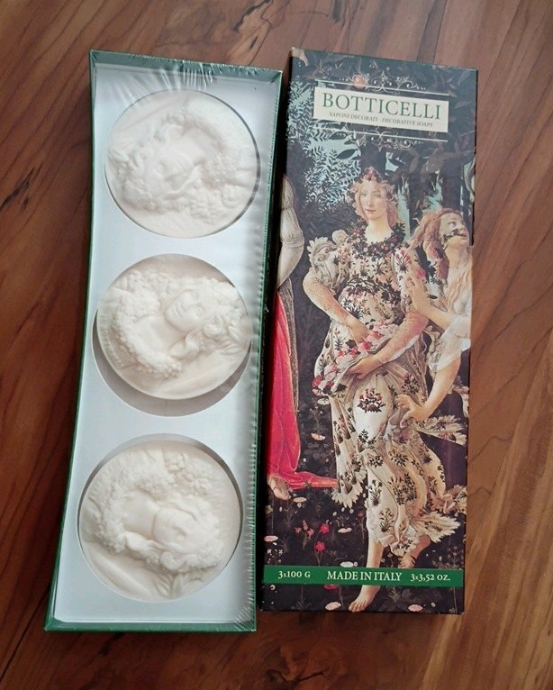Botticelli Decorative Floral Disc Soap Bars 3-Pack 3 x 3.52 oz Made in Italy NOS