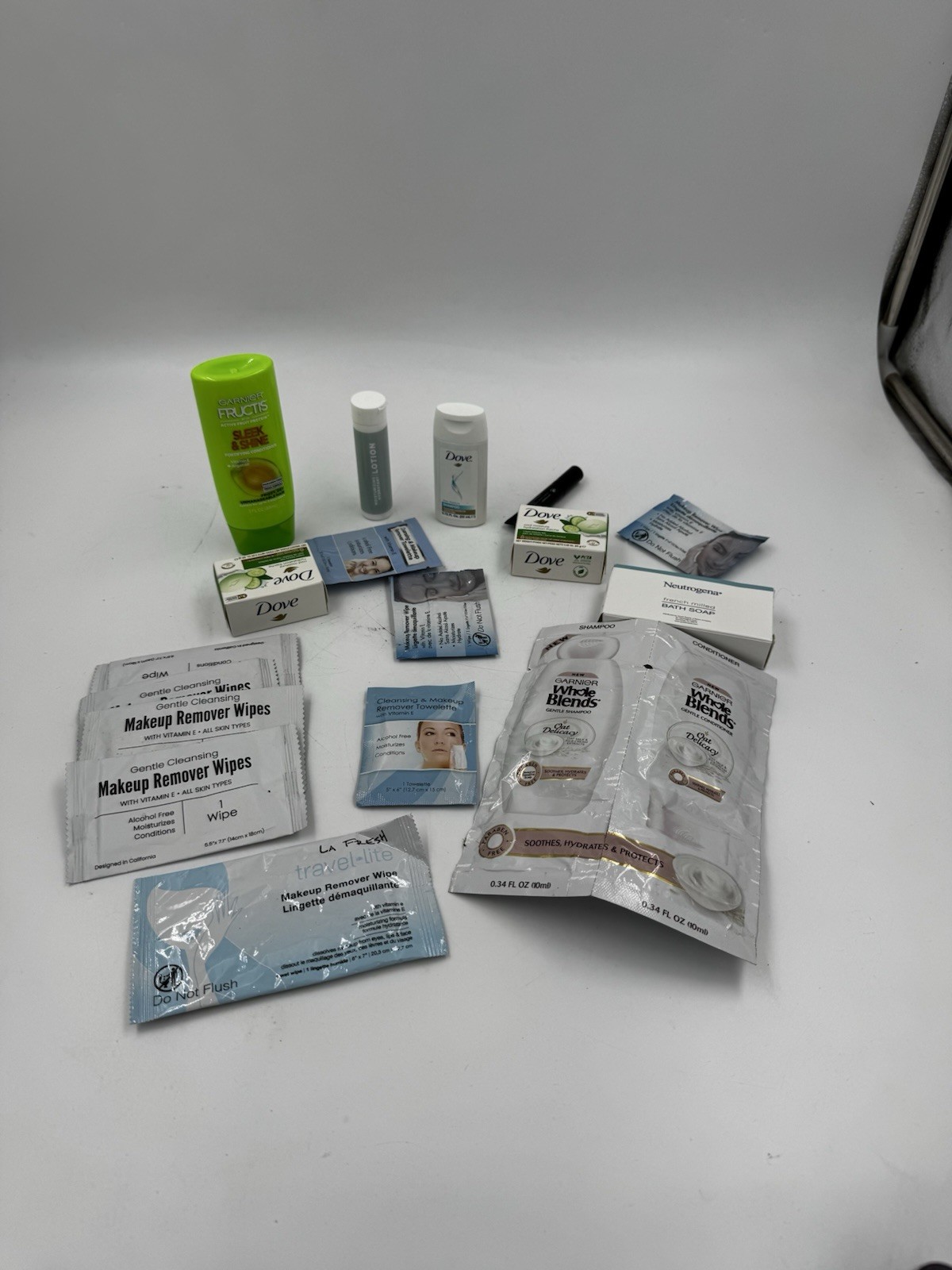 Mixed Lot of Trial Travel Size Toiletries Dove Bar Soap, Neutrogena Bath Soap,