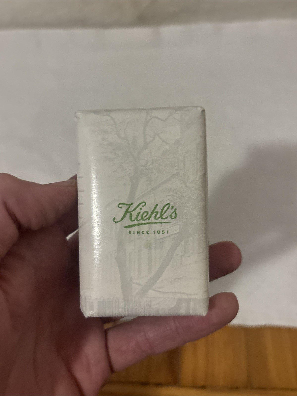 Kiehls ” On Pear Tree Corner” Soap Bar NEW SEALED FREE SHIP