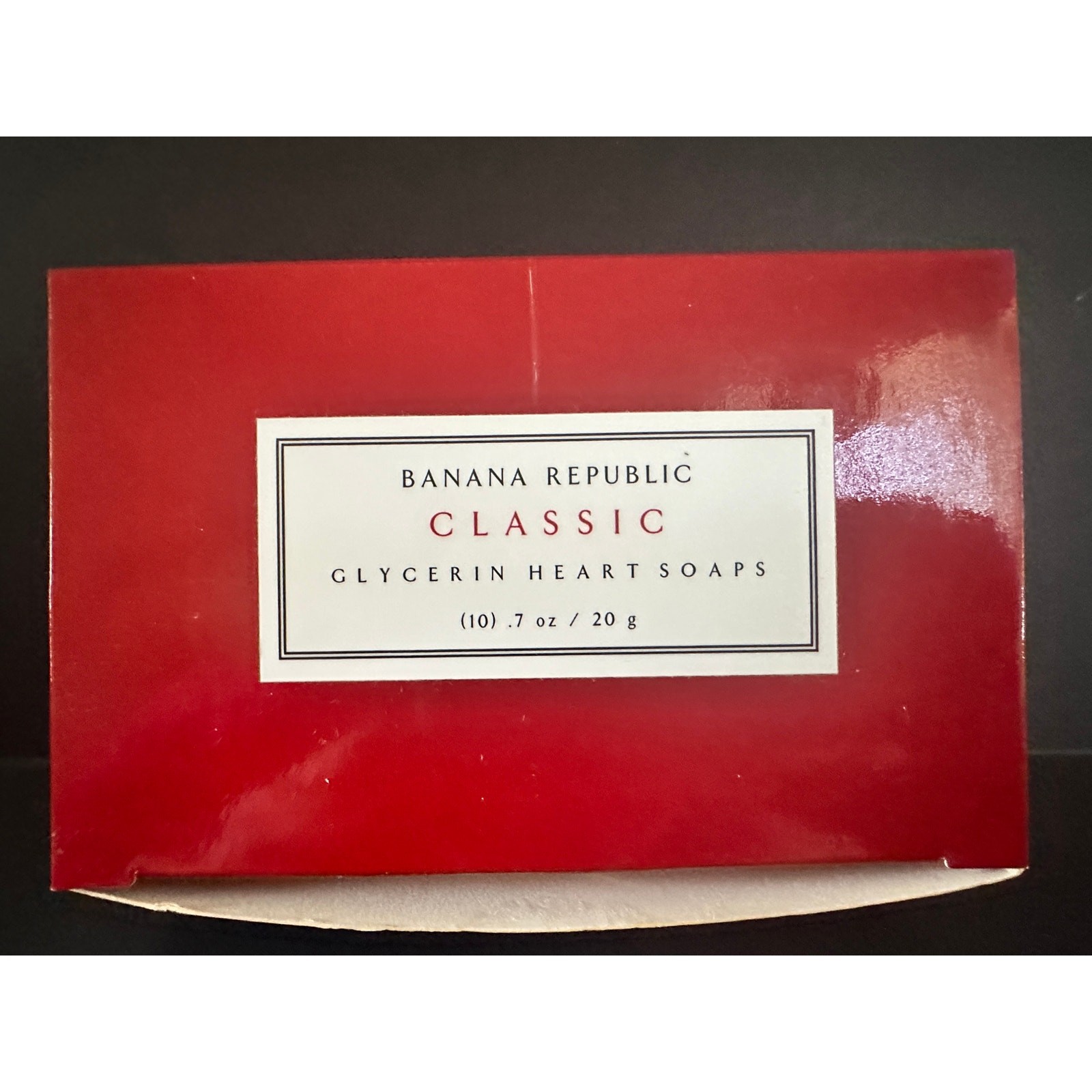 NOS RARE (10) Banana Republic CLASSIC SCENT Glycerin Heart Soaps .7 oz each