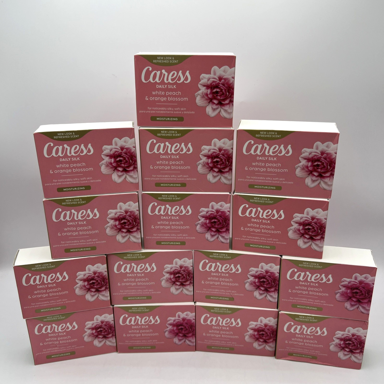 Caress Daily Silk Soap White Peach & Orange Blossom 3.75 oz Lot 15 Bars