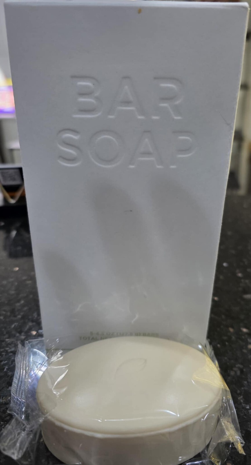 Kirkland Signature Bar Soap with Shea Butter, 4.5 Ounce (5 Count). NEW