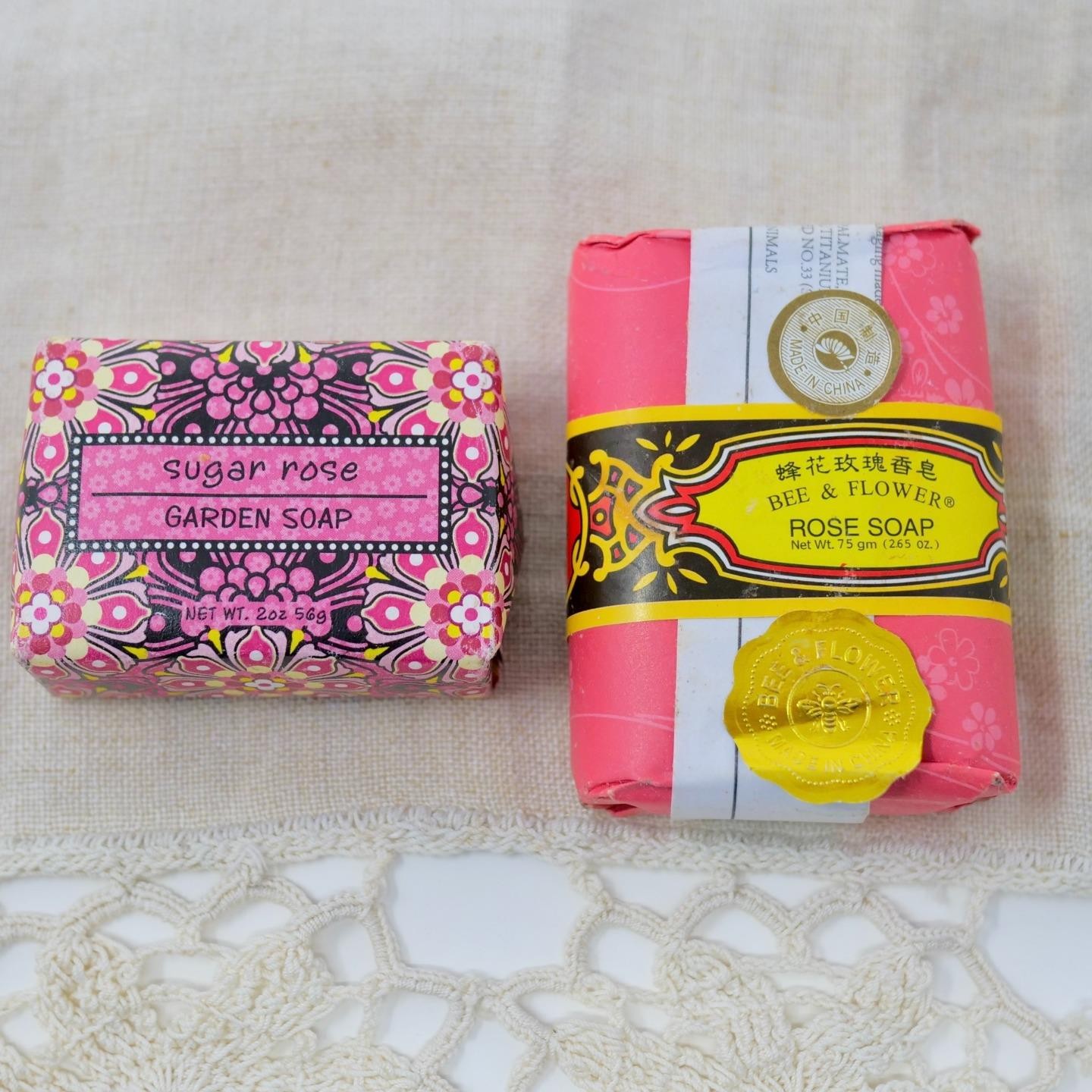 2 Bars Sugar ROSE Shea Butter Soap Greenwich Bay Trading Bee & Flower NIP