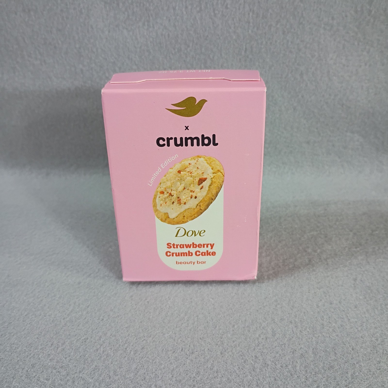 Dove x Crumbl Limited Edition Strawberry Crumb Cake Beauty Bar Soap 3.75 oz NEW