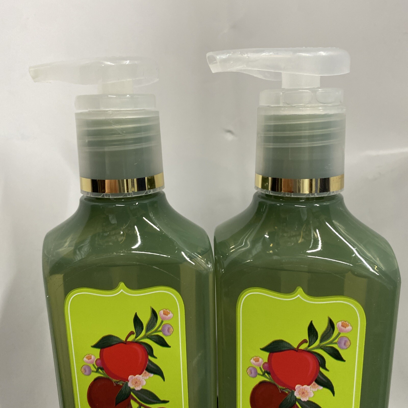 2X Bath & Body Works BASIL LEAF APPLE Cleansing Gel Hand Soap 8.0 Fl Oz