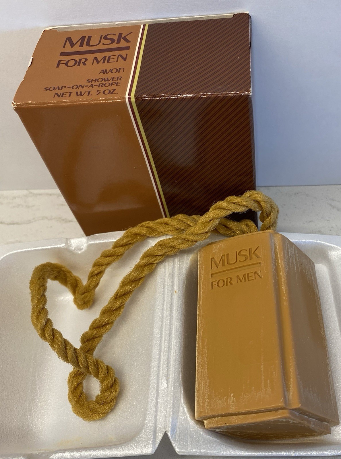 Vintage 1983 Avon Musk For Men Soap On A Rope Bar Soap New Open Box