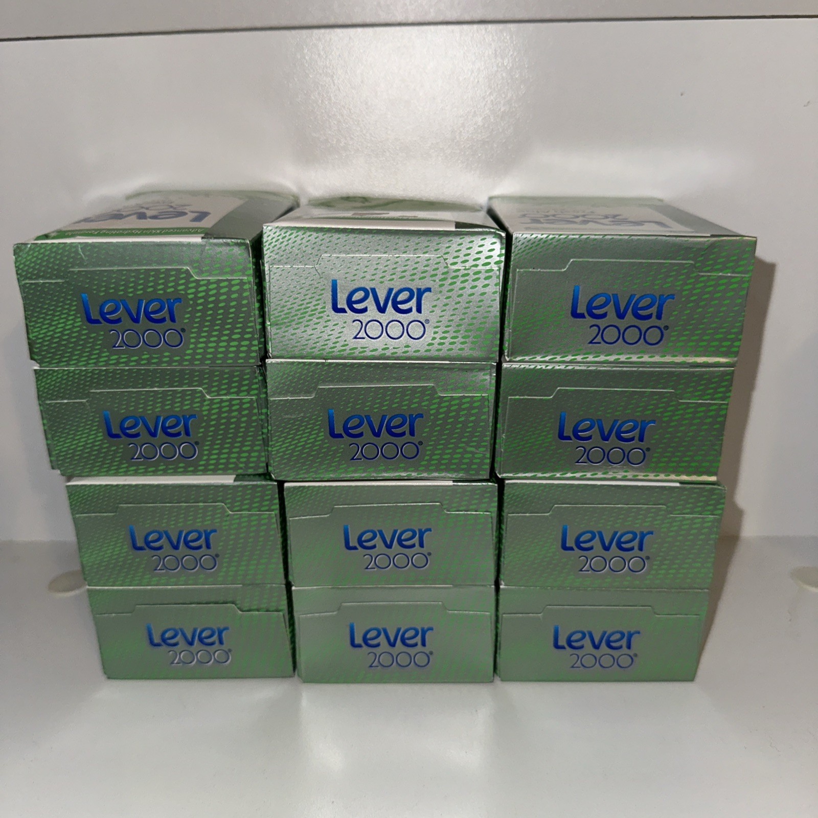 Lever 2000 Fresh Aloe Crisp Cucumber Aloe Glycerin Bar Soap, 4.5oz – 12 Bars