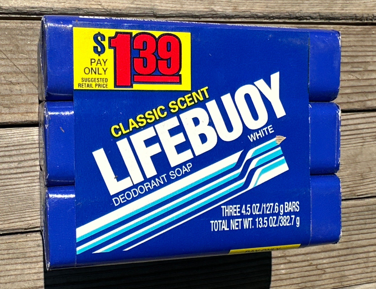 Vintage 1980s Lifebuoy Classic Scent White Deodorant 3 Pack Soap Bar 4.5 oz NOS