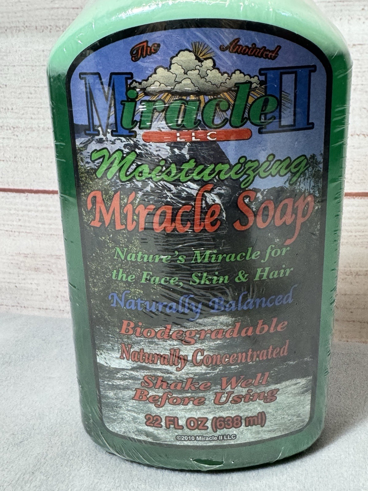 Miracle II Moisturizing Soap 22 Oz Natural Skin Cleaning Agent