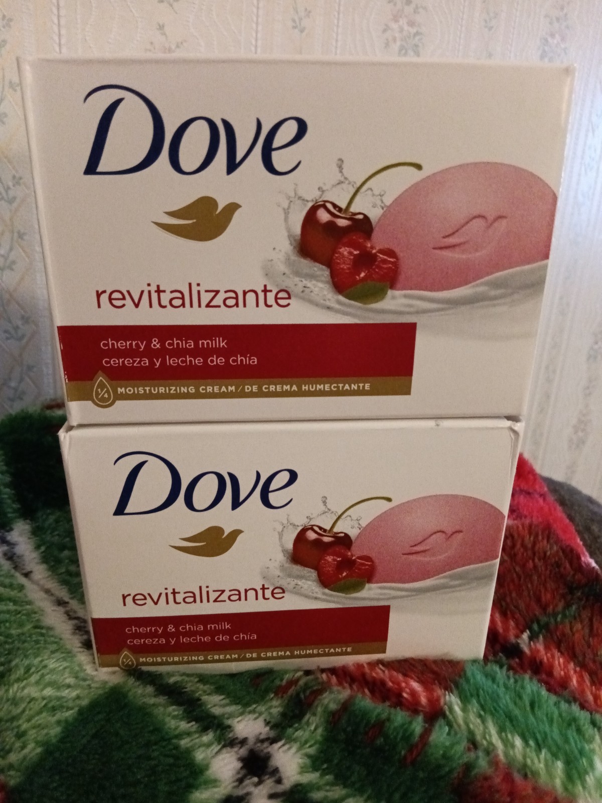 🕊️Dove Revitalize Beauty Bar Soaps Cherry & Chia Milk- 1/4 Moisturizing Cream🍒