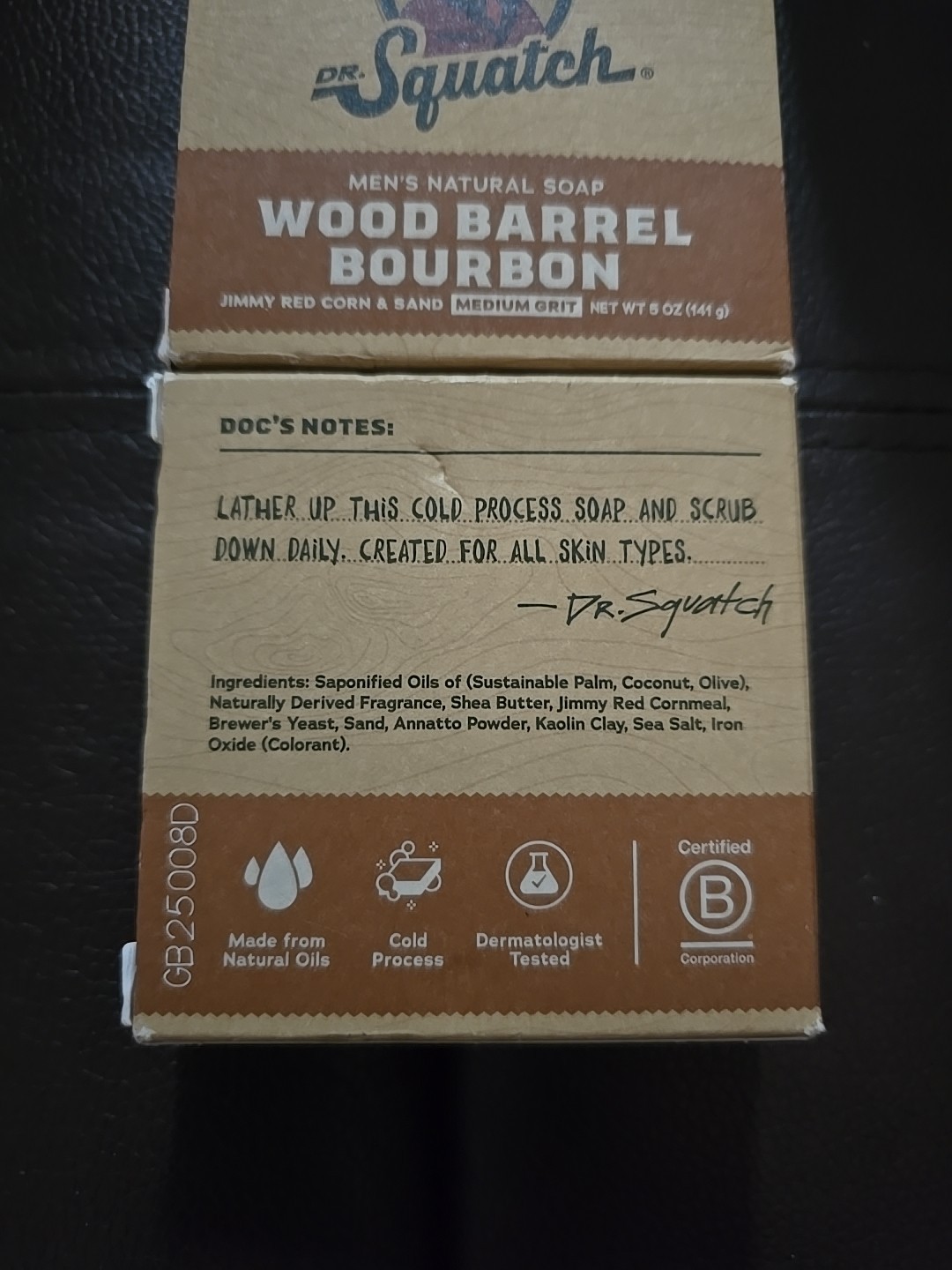 2 DR. SQUATCH MEN’S NATURAL SOAP WOOD BARREL BOURBON 5 OZ BAR NEW (J52)