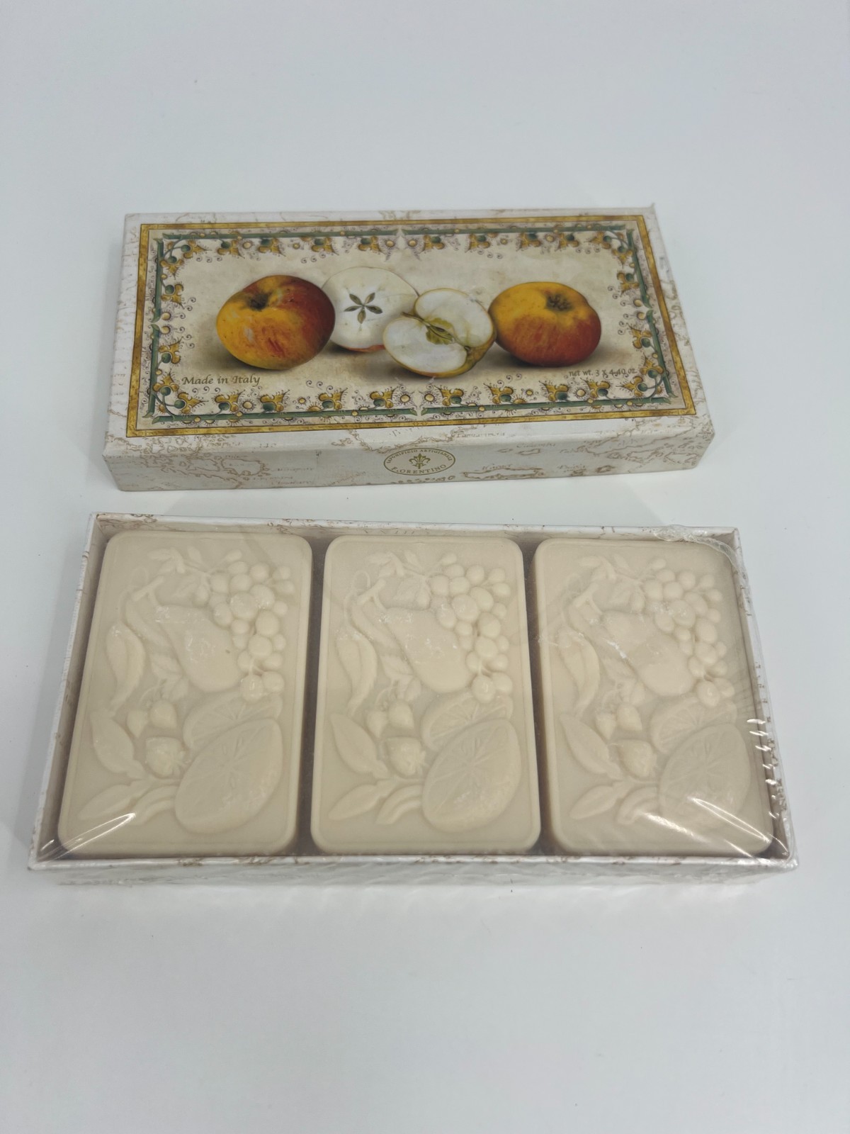 Saponificio Artigianale Fiorentino Handmade Italian Soap Gift 3 x 4.40 oz
