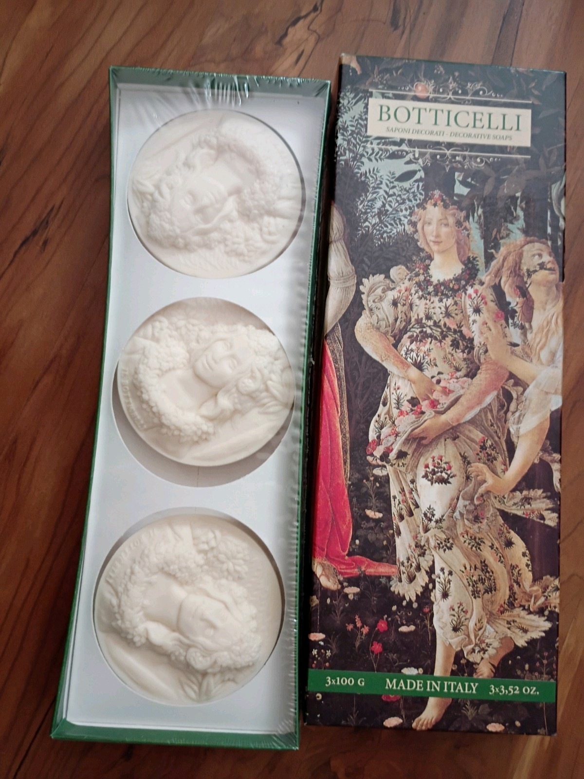 Botticelli Decorative Floral Disc Soap Bars 3-Pack 3 x 3.52 oz Made in Italy NOS