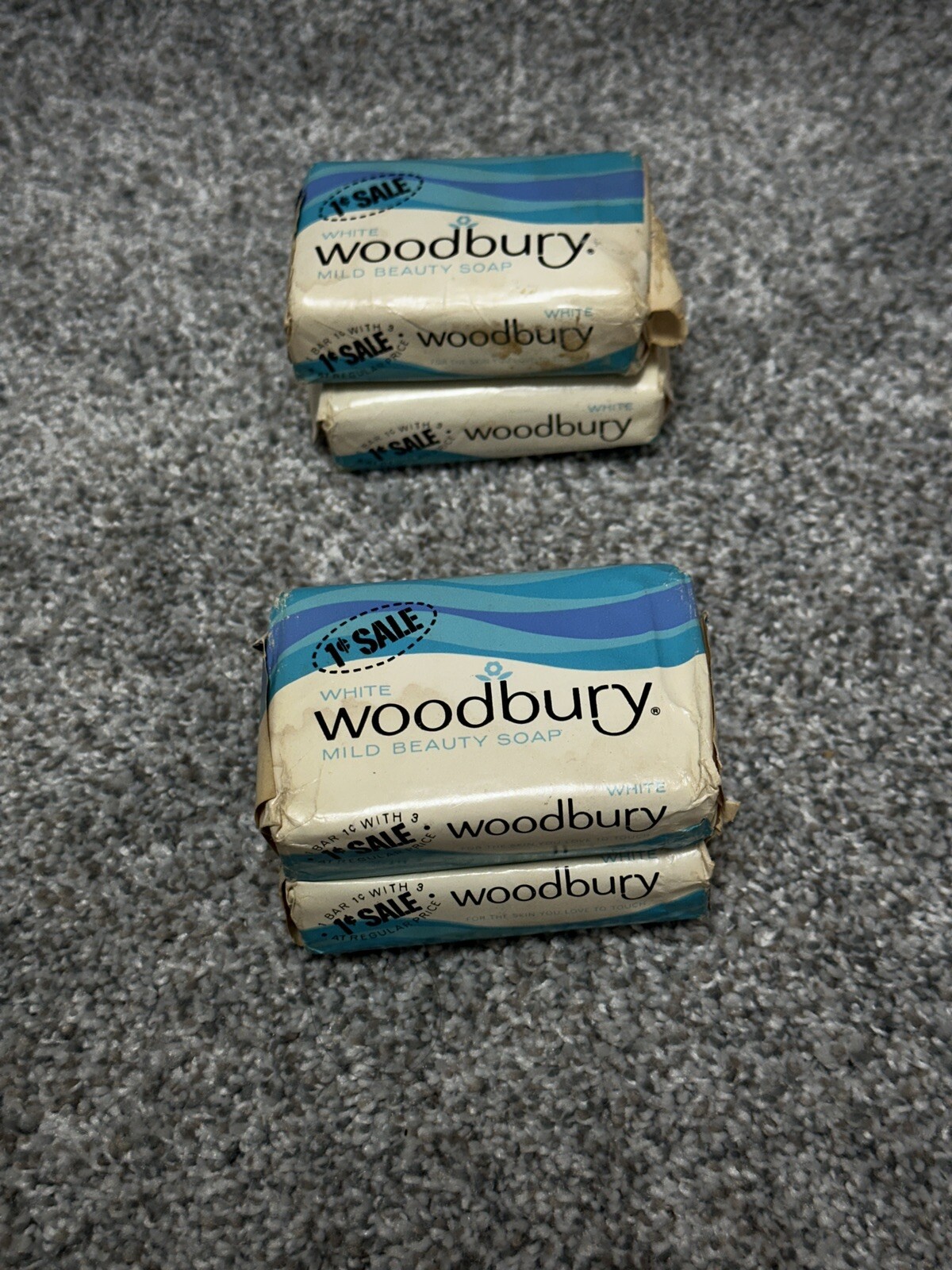 4 Vintage Woodbury Mild Soap Bars White