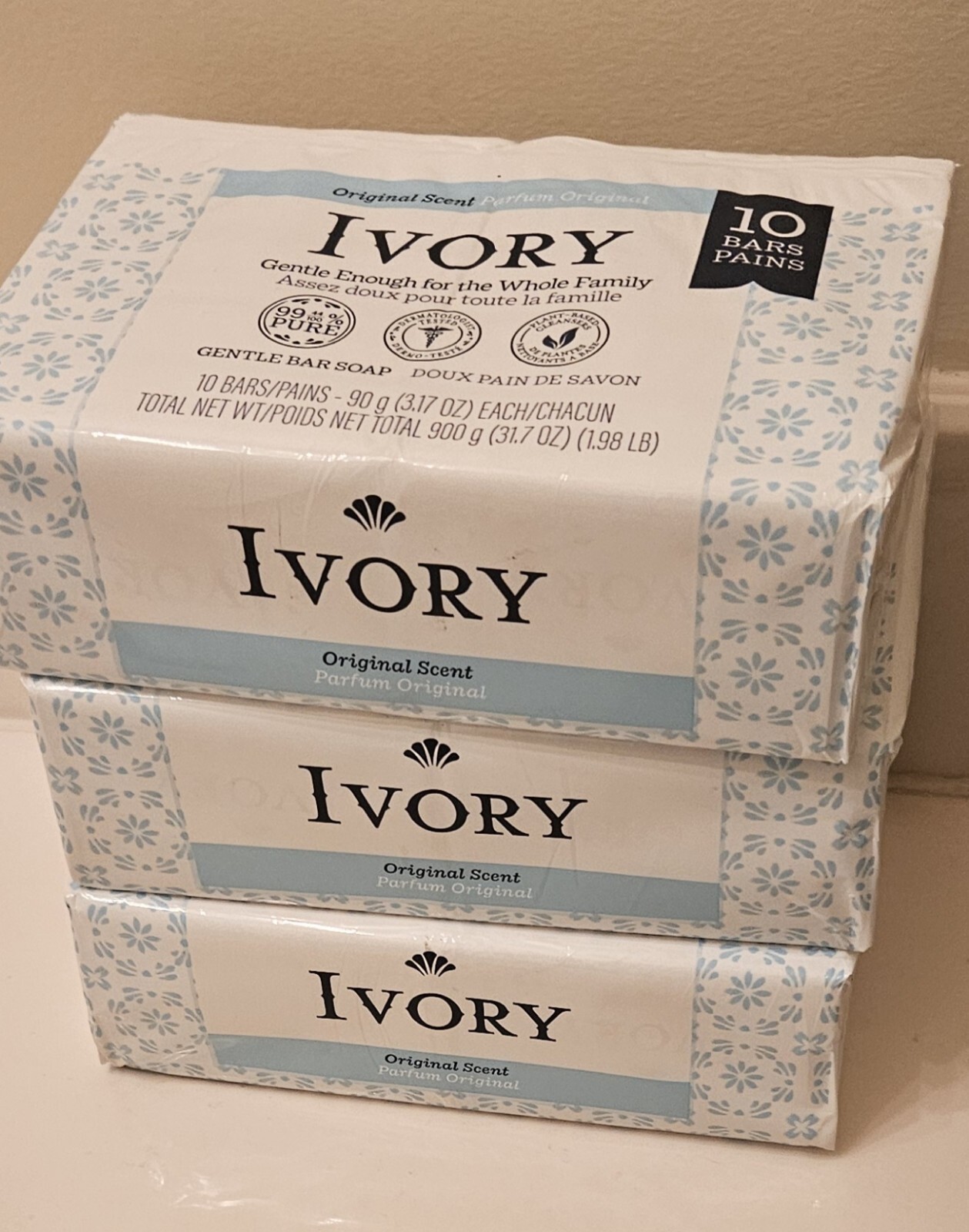 Ivory Soap Original Scent 3.17 oz Bars Soap 10 bar pack..