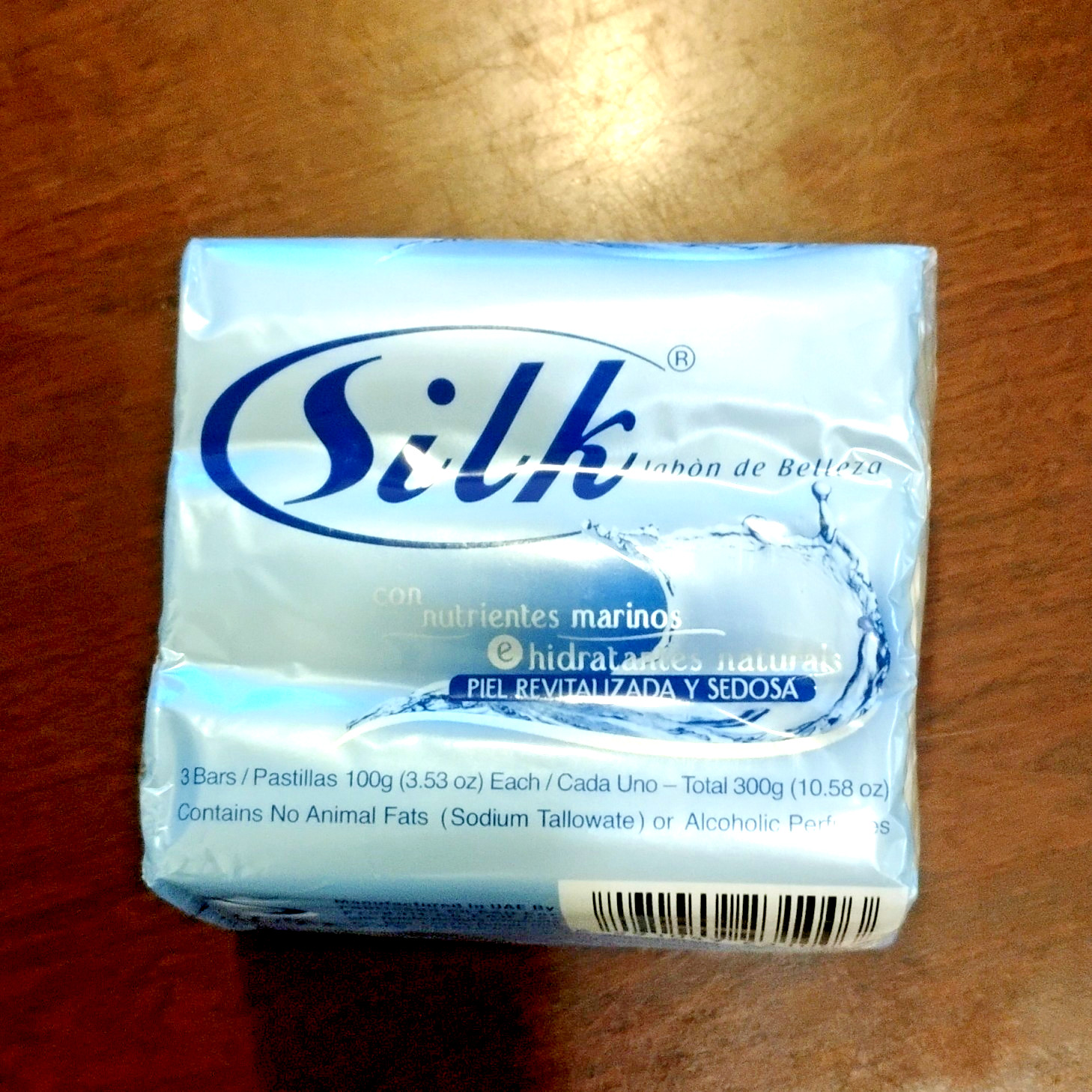 One 3 Pack Silk Sea Minerals Beauty Bars Soap Full Size Bath 3.53 Oz. Each Bar