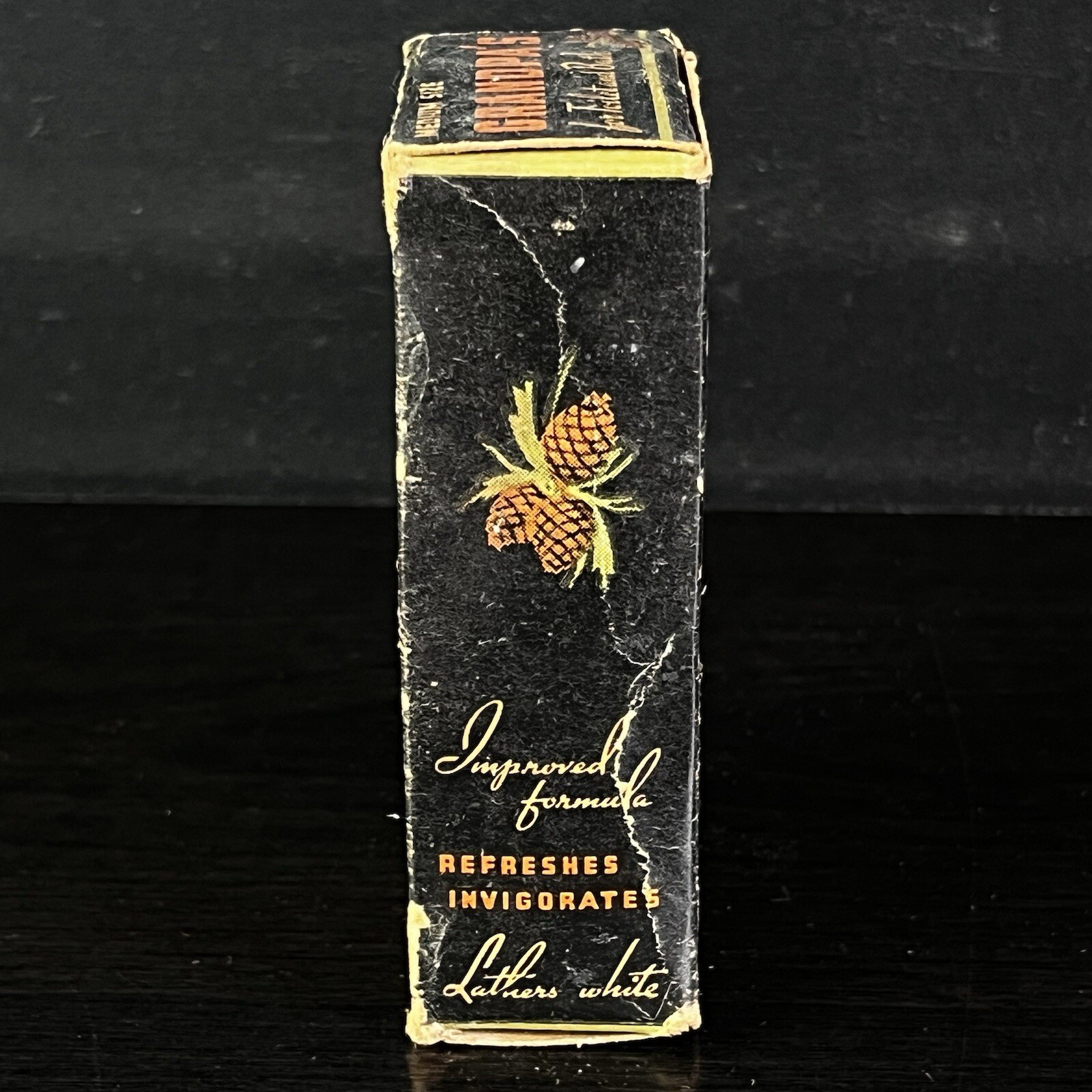 Antique Grandpa’s Wonder Pine Tar Toilet Soap New Cincinnati Ohio General Store
