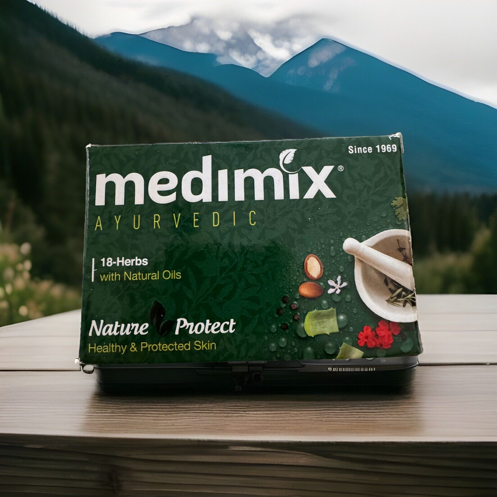 Medimix Ayurvedic Classic 18 Herbs Bathing Soap (Pack Of 2)