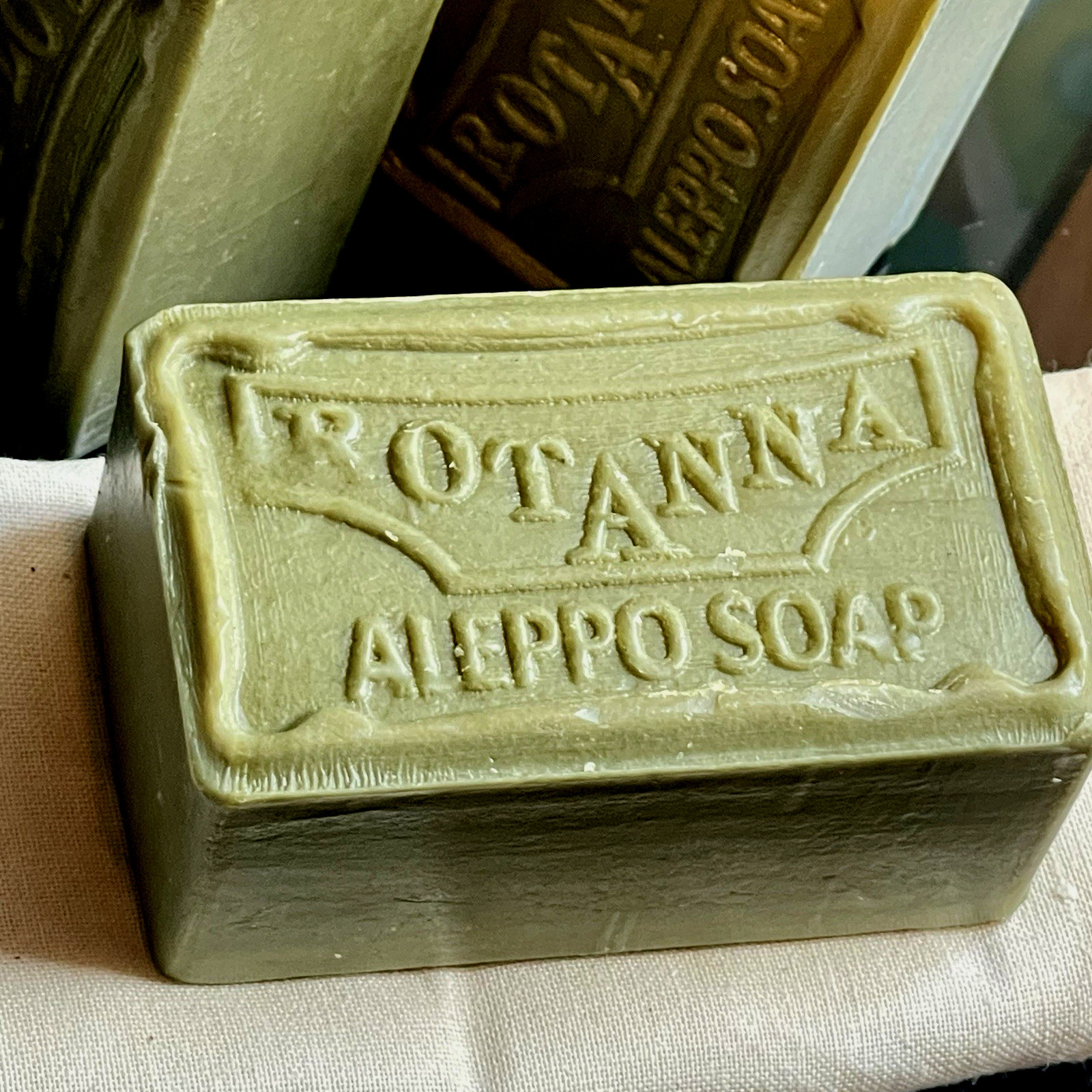 4 PK ALL NATURAL SCENTED OLIVE OIL LAUREL OIL SOAP BAR FOR PSORIASIS N ECZEMA.