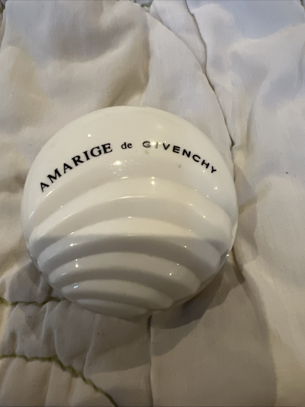 AMARIGE de GIVENCHY Delicate Perfumed Soap 40g 1.4oz Mini Travel W/Case
