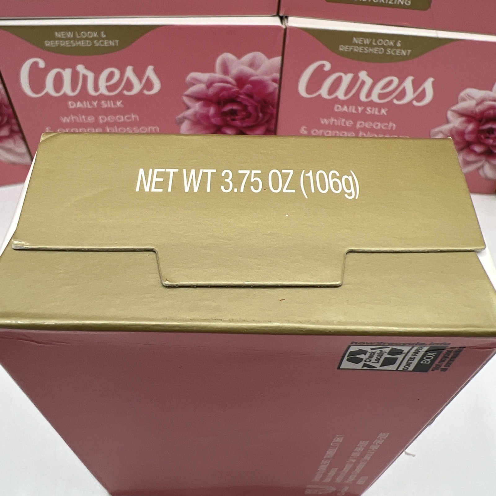 Caress Daily Silk Soap White Peach & Orange Blossom 3.75 oz Lot 15 Bars