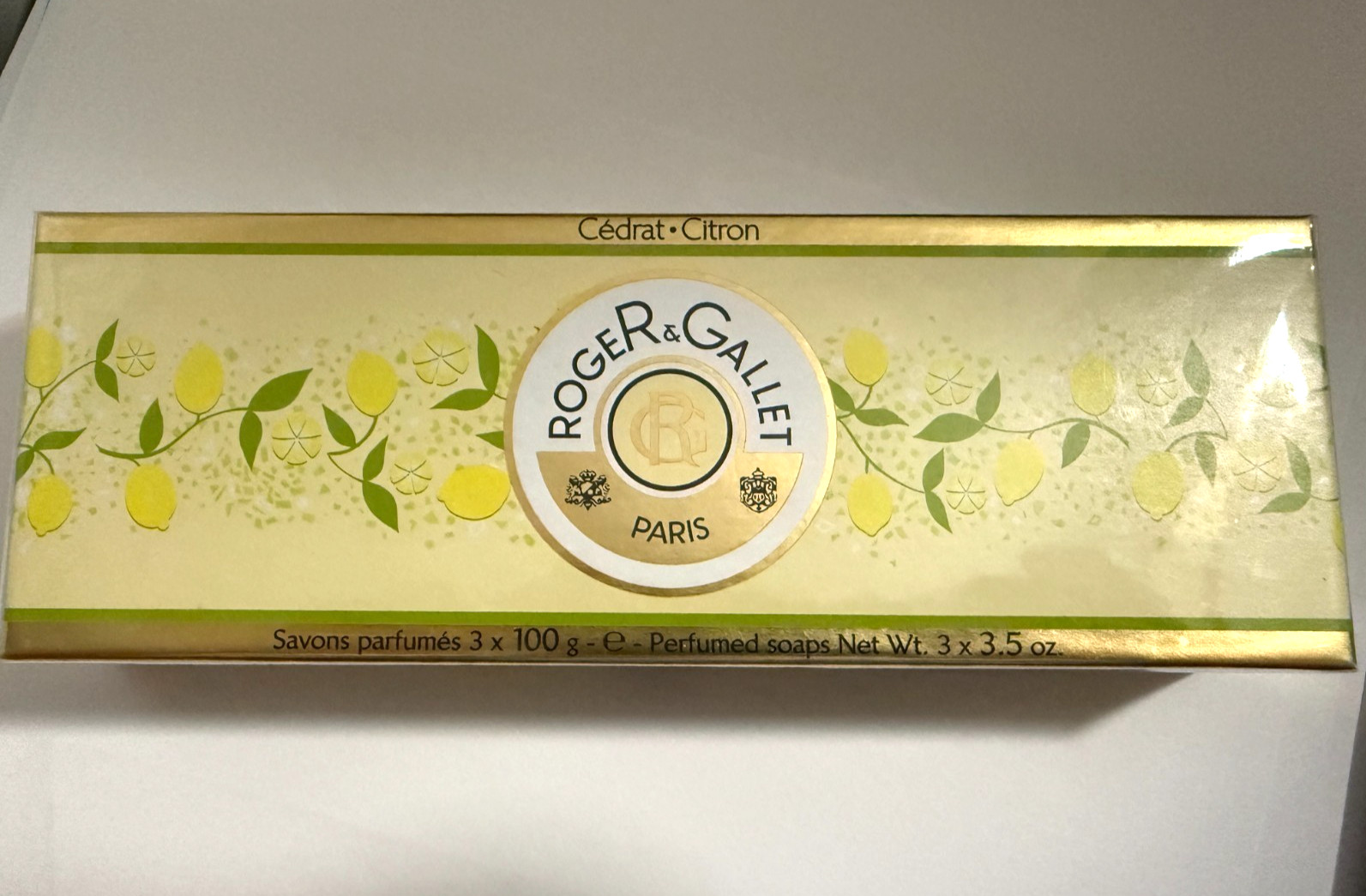 New 3 Roger & Gallet Paris Citron Perfumed Soaps 100 Grams Each French unopened