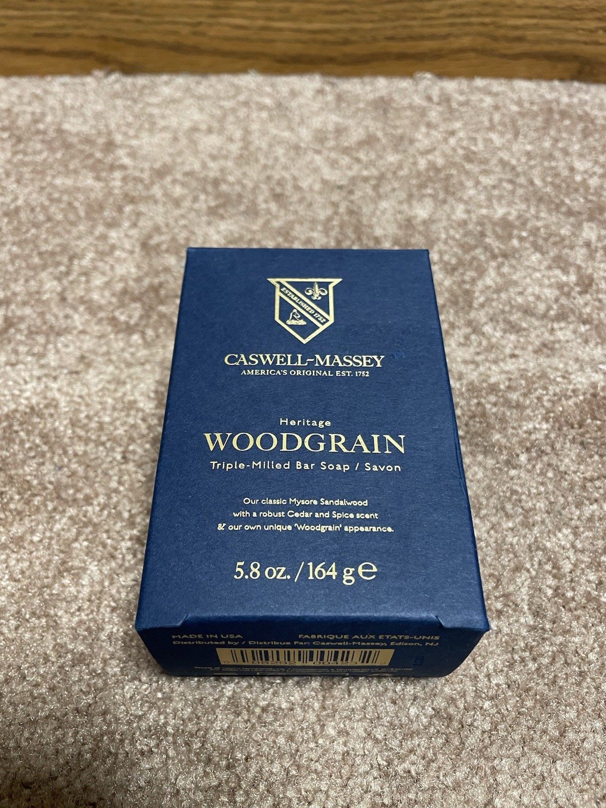 Caswell-Massey Heritage Woodgrain Triple-Milled Soap Sandalwood Cedar Bar New