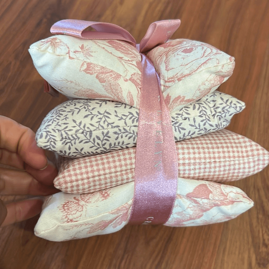 NEW Crabtree & Evelyn pink and purple pillow sachets gingham floral