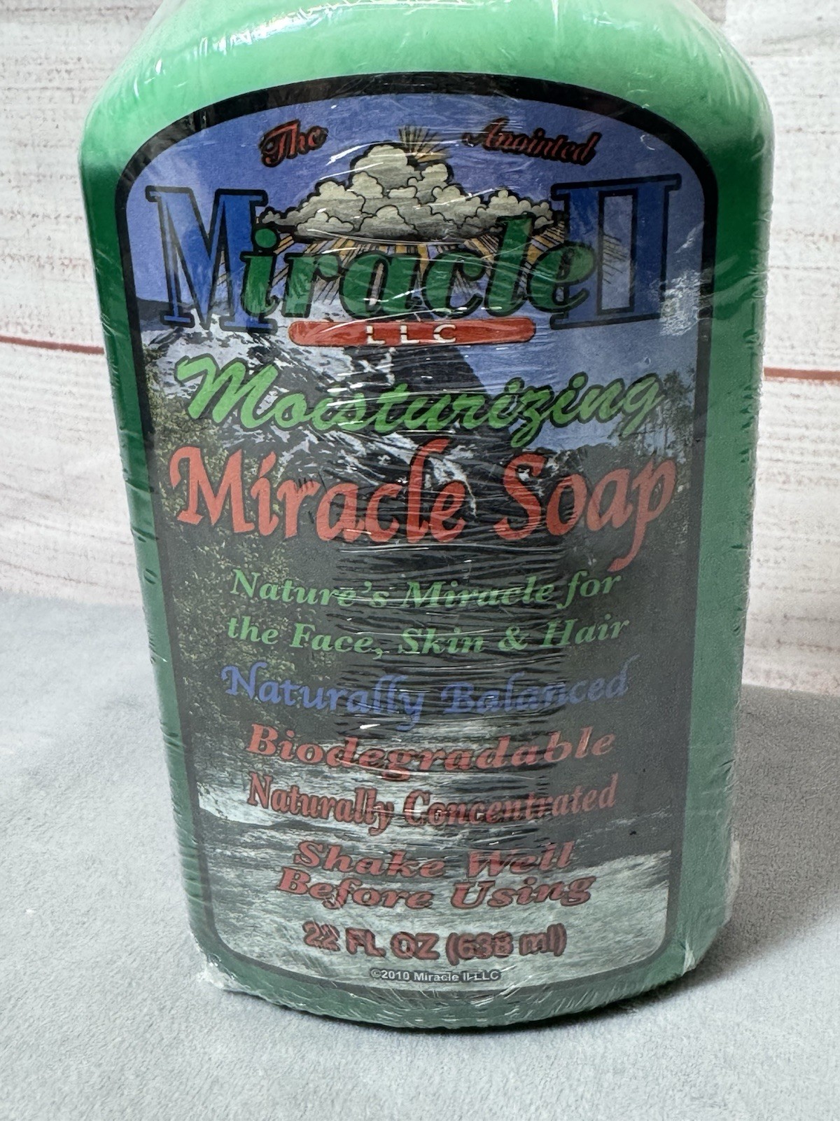 Miracle II Moisturizing Soap 22 Oz Natural Skin Cleaning Agent