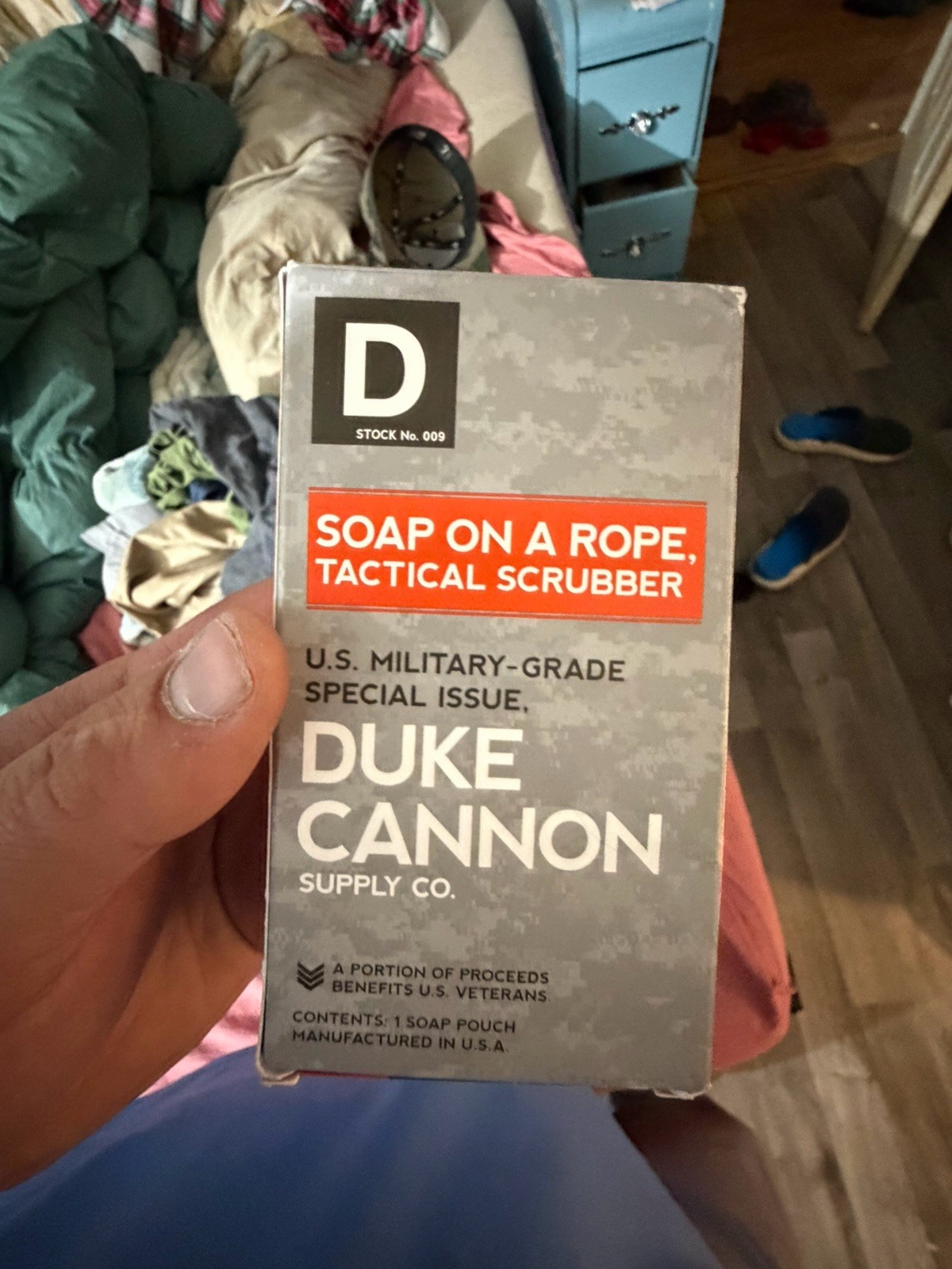 Duke Cannon Soap On A Rope Pouch W/ Scrubber | New