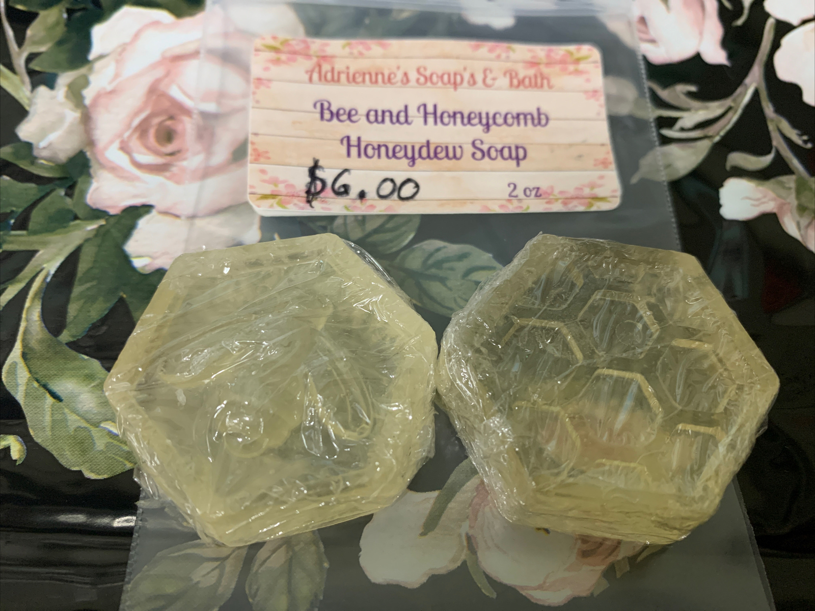 Bee & Honeycomb With Honeydew Bar soap