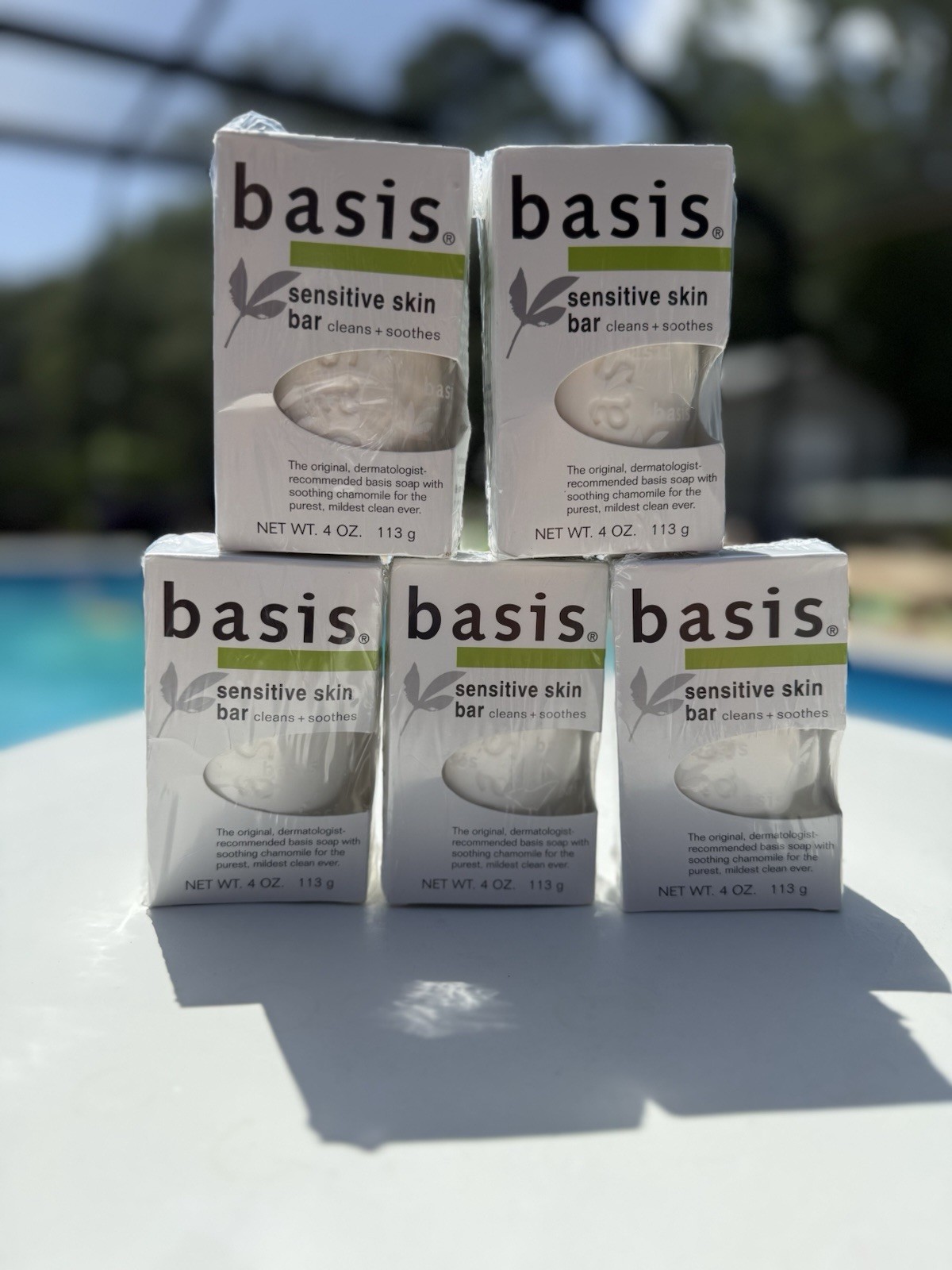 (5) Basis Sensitive Skin Bar Soap – Cleans and Soothes with Aloe Vera