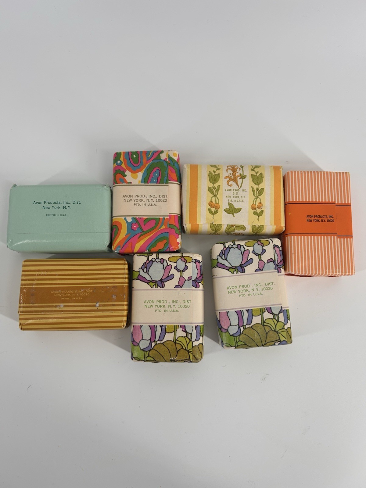 Vintage Avon Perfumed Soap Lot Bayberry Honeysuckle Blue Lotus Silk Honey Papaya