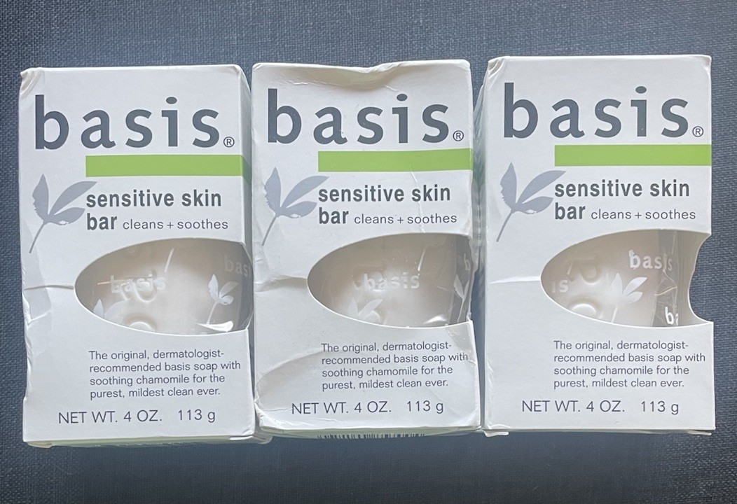 Basis Sensitive Skin Bar Soap – 4oz, 3 Pack