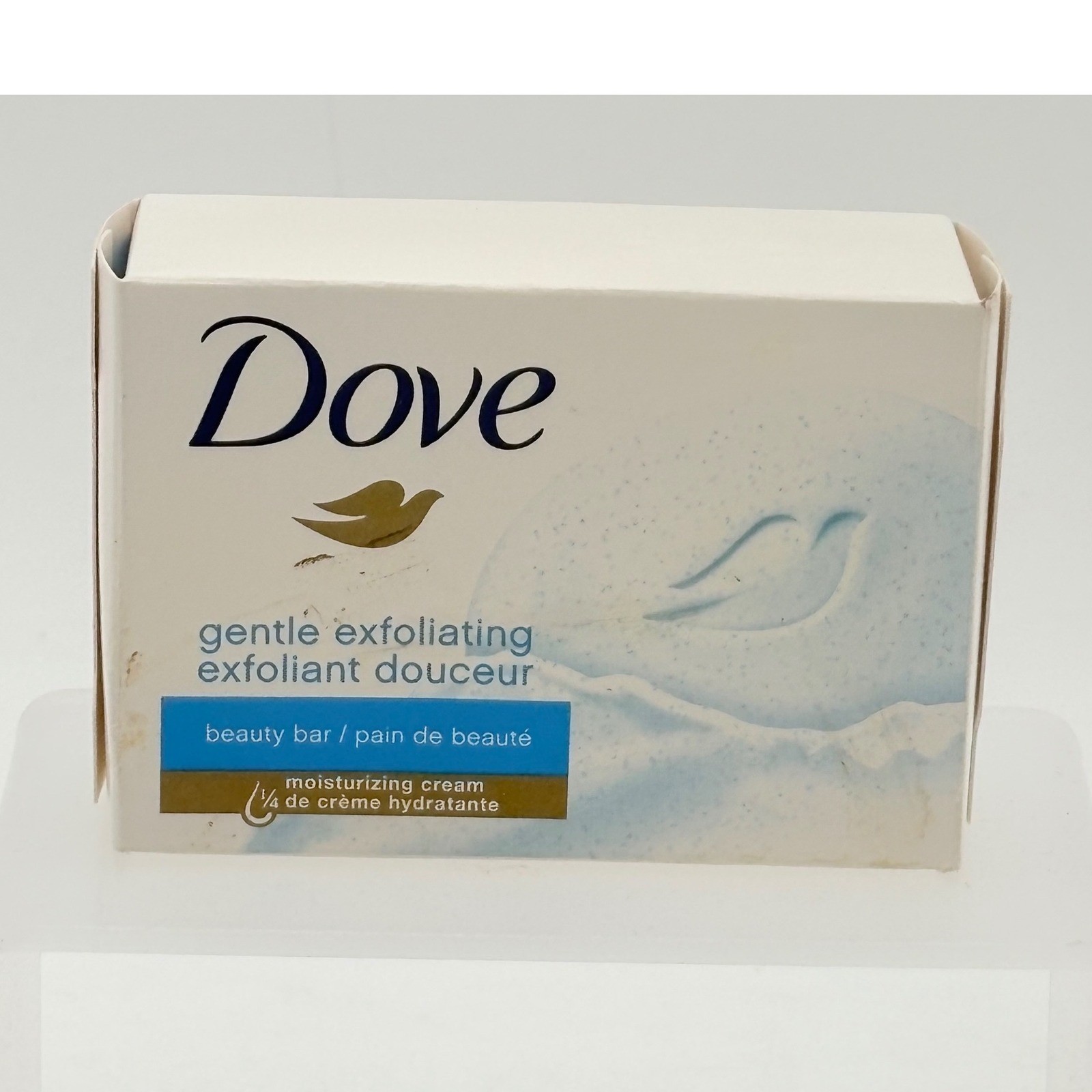 Dove Gentle Exfoliating Beauty Bar Soap with 1/4 Moisturizing Cream White Blue