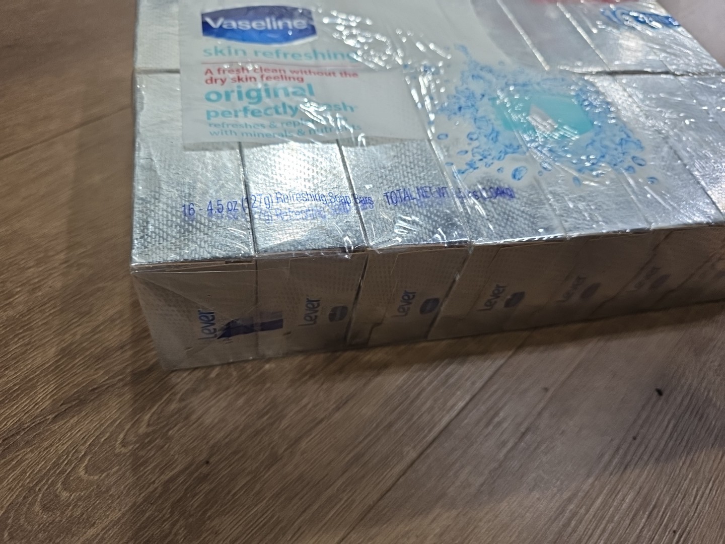 16x Lever 2000 With Vaseline Perfectly Fresh NOS Discontinued Sealed -4.5oz Bars