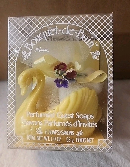 NOS Vtg Bouquet de Bain Perfumed Guest Soap Yellow Swan w/Roses