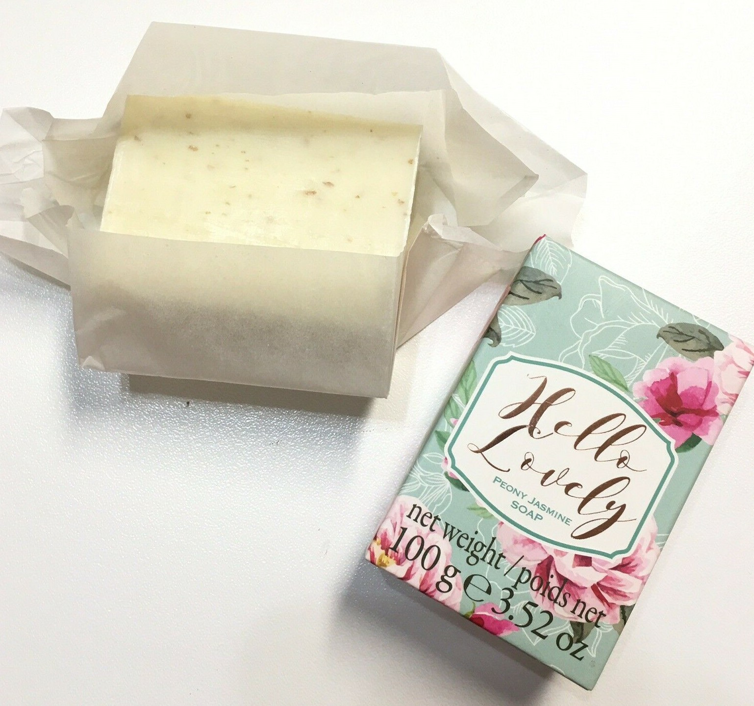 Gift Craft Hello Lovely Exfoliating Oatmeal Soap Peony Jasmine Bloom 3.52oz Bar
