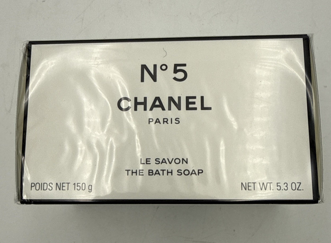 Chanel N°5 Paris Le Savon The Bath Soap 150 grams, 5.3 oz new number no.5
