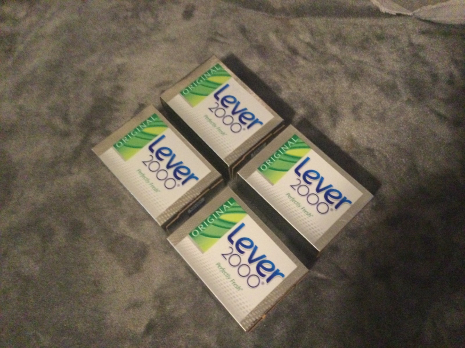 Lever 2000 Orig 4 pk Perfectly Fresh New Bar Soap 4.5oz Disc Old Formula.FS!