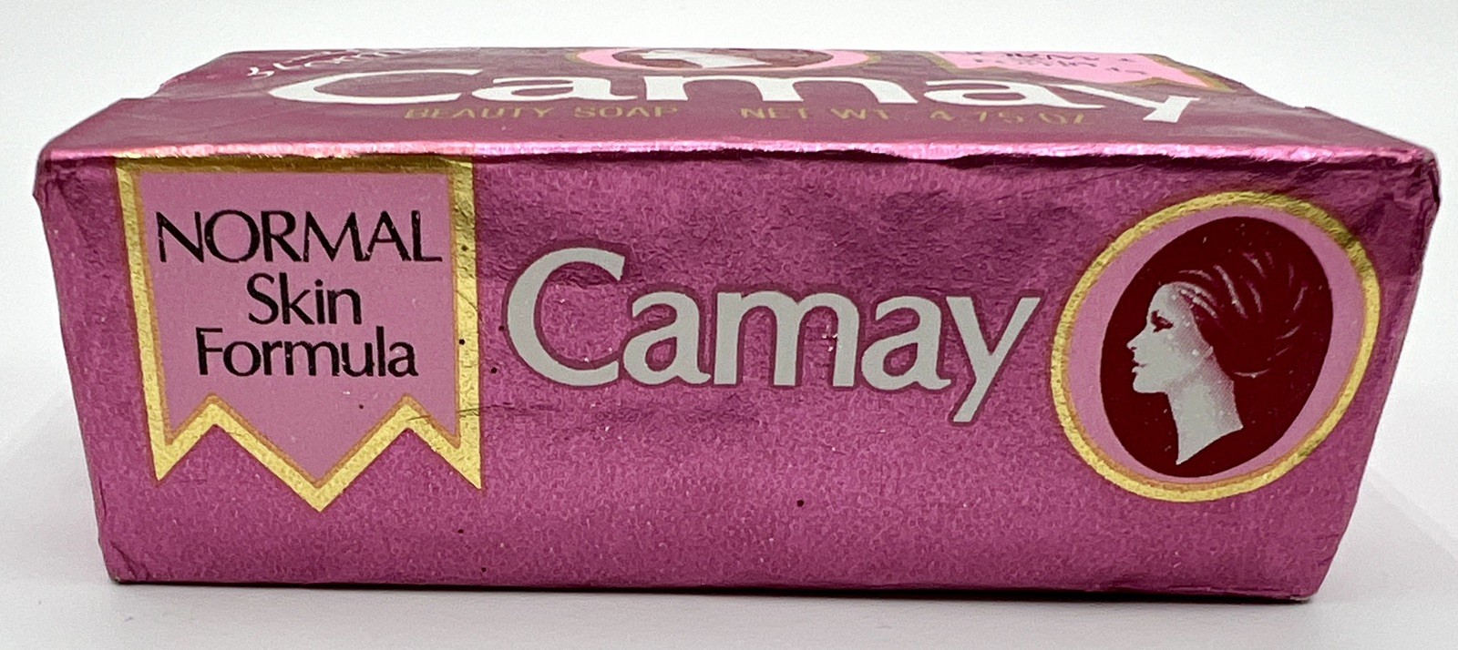 Camay 4.75 Oz, Beauty Soap Bar Cleanses While Softening, 1 Bar.
