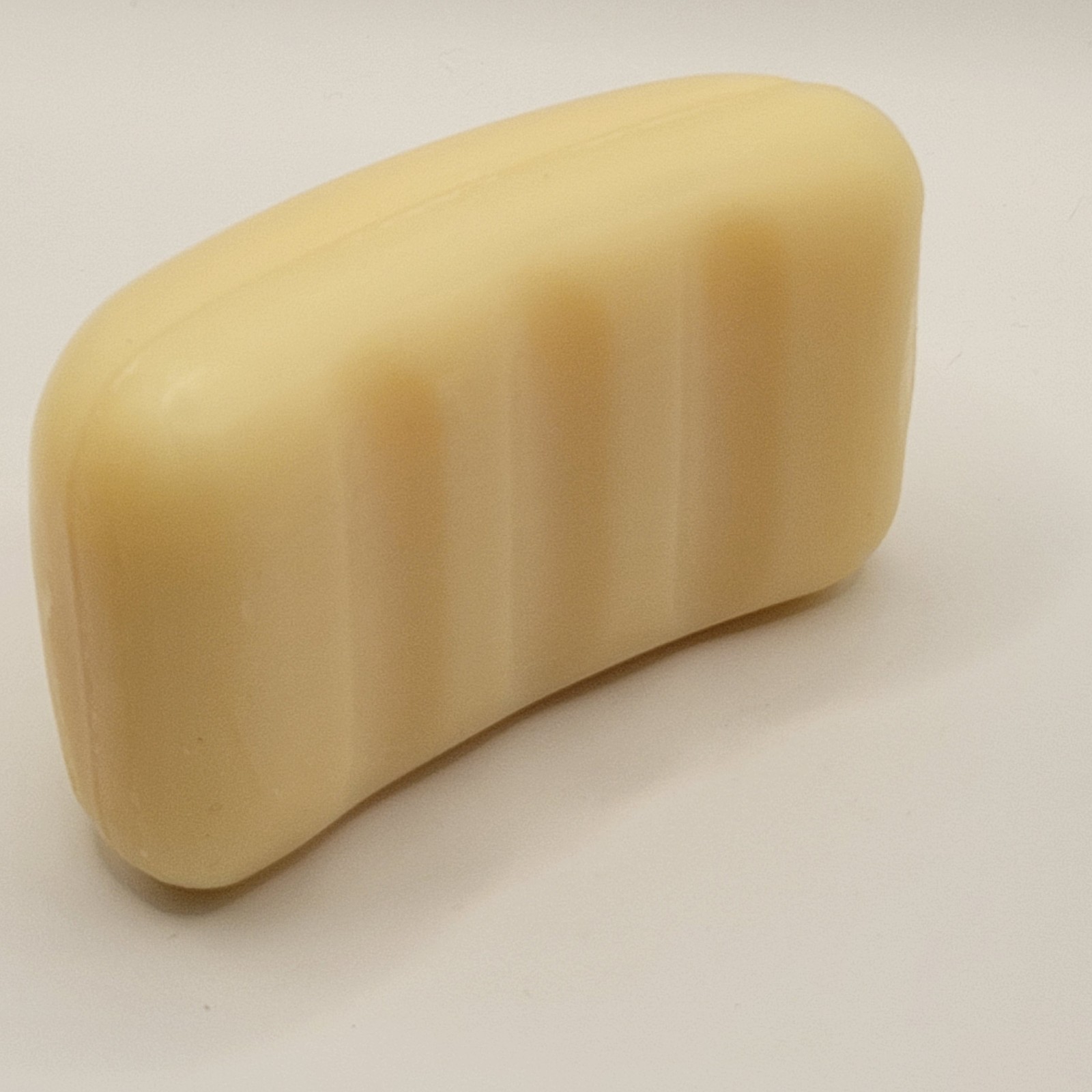 Arran Sense of Scotland Glenashdale Grapefruit & Green Leaf Soap Bar 7.05oz