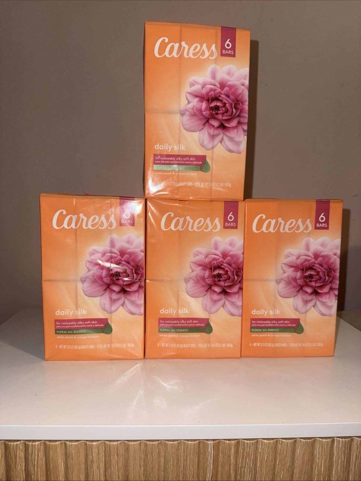 Caress Daily Silk Bar Soap. Pack of 4 6 Bars Each (24 Bars Total)