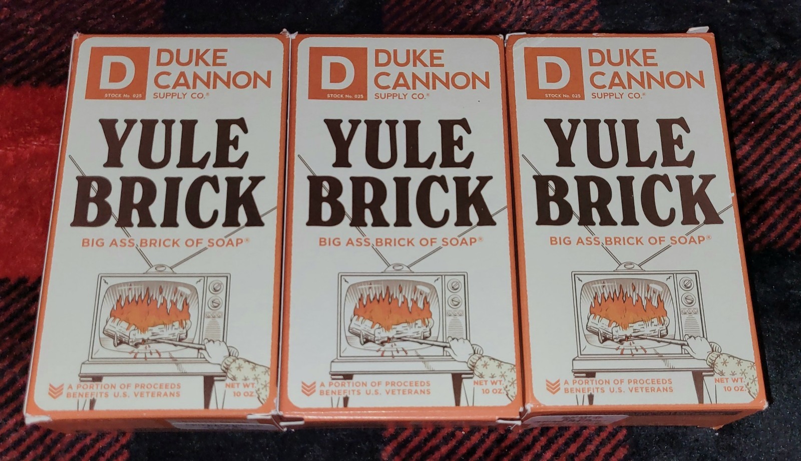 New DUKE CANNON YULE BRICK Big Ass Brick Of Soap Lot Of 3 – 10oz